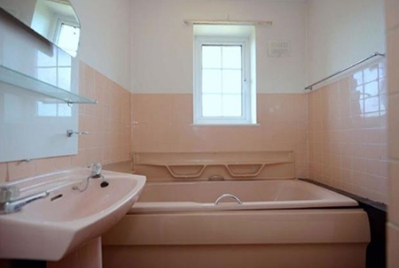 bathroom3 before