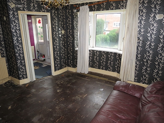 lounge before