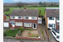 70 Hollies Drive, Bayston Hill, Shrewsbury, Shropshire, SY3 0NP